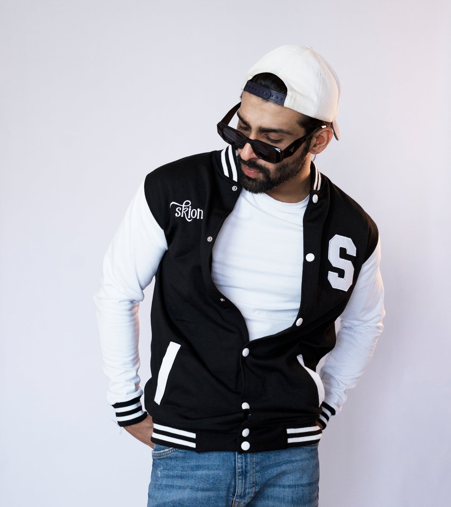 The Jock Jacket: The Black Panther Jock Jacket(BLACK)