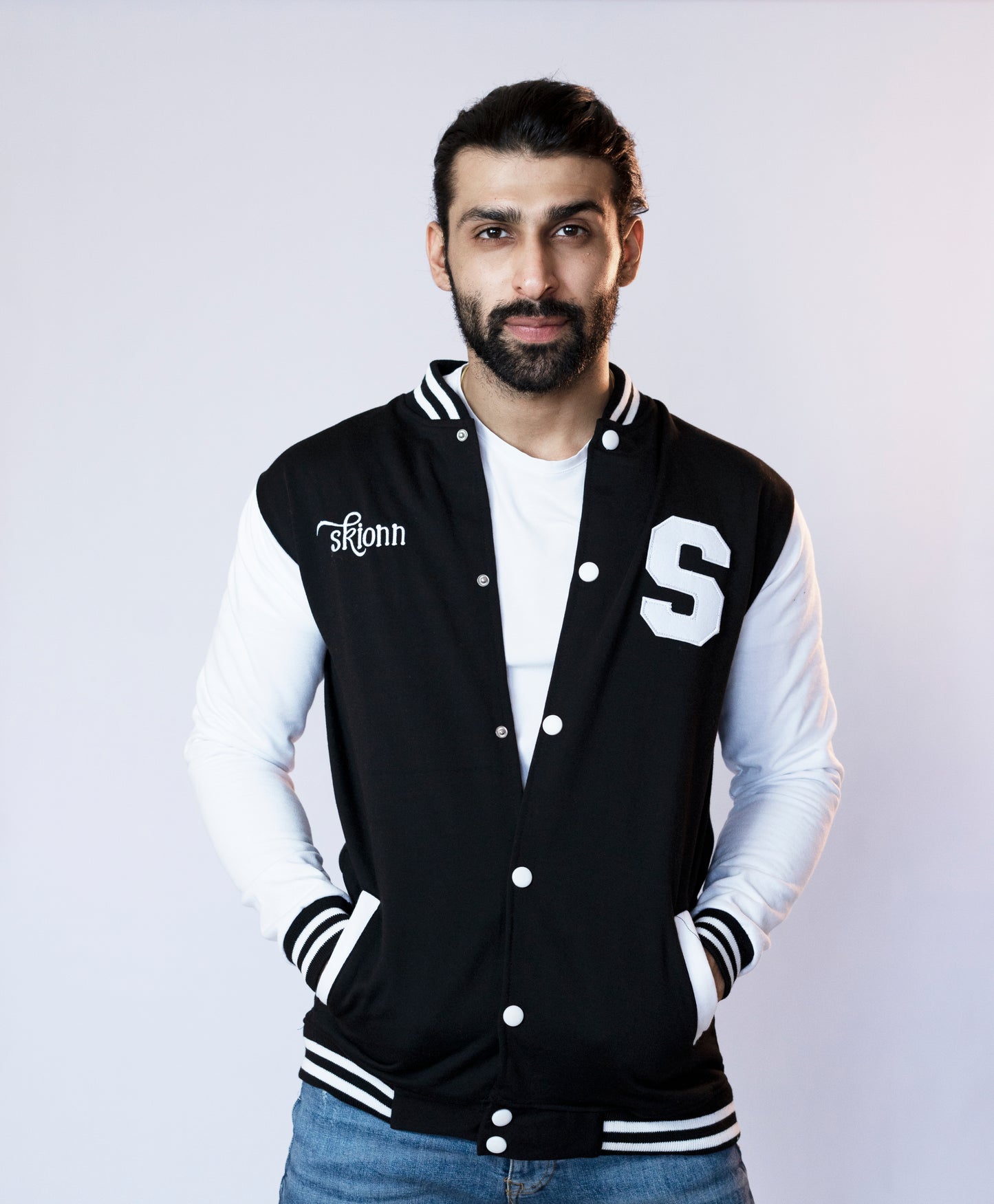 The Jock Jacket: The Black Panther Jock Jacket(BLACK)