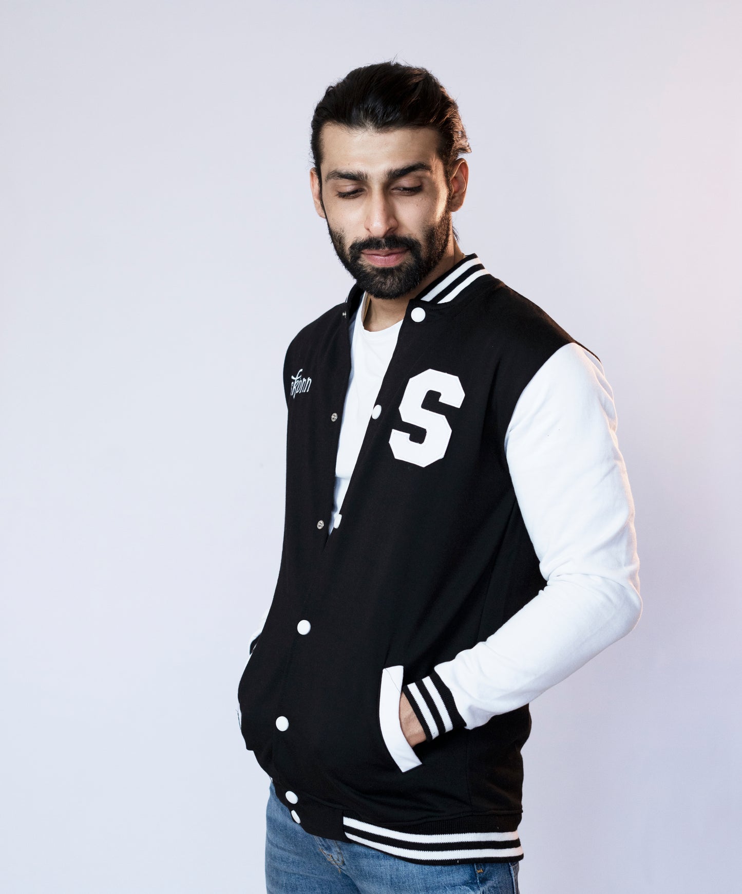The Jock Jacket: The Black Panther Jock Jacket(BLACK)