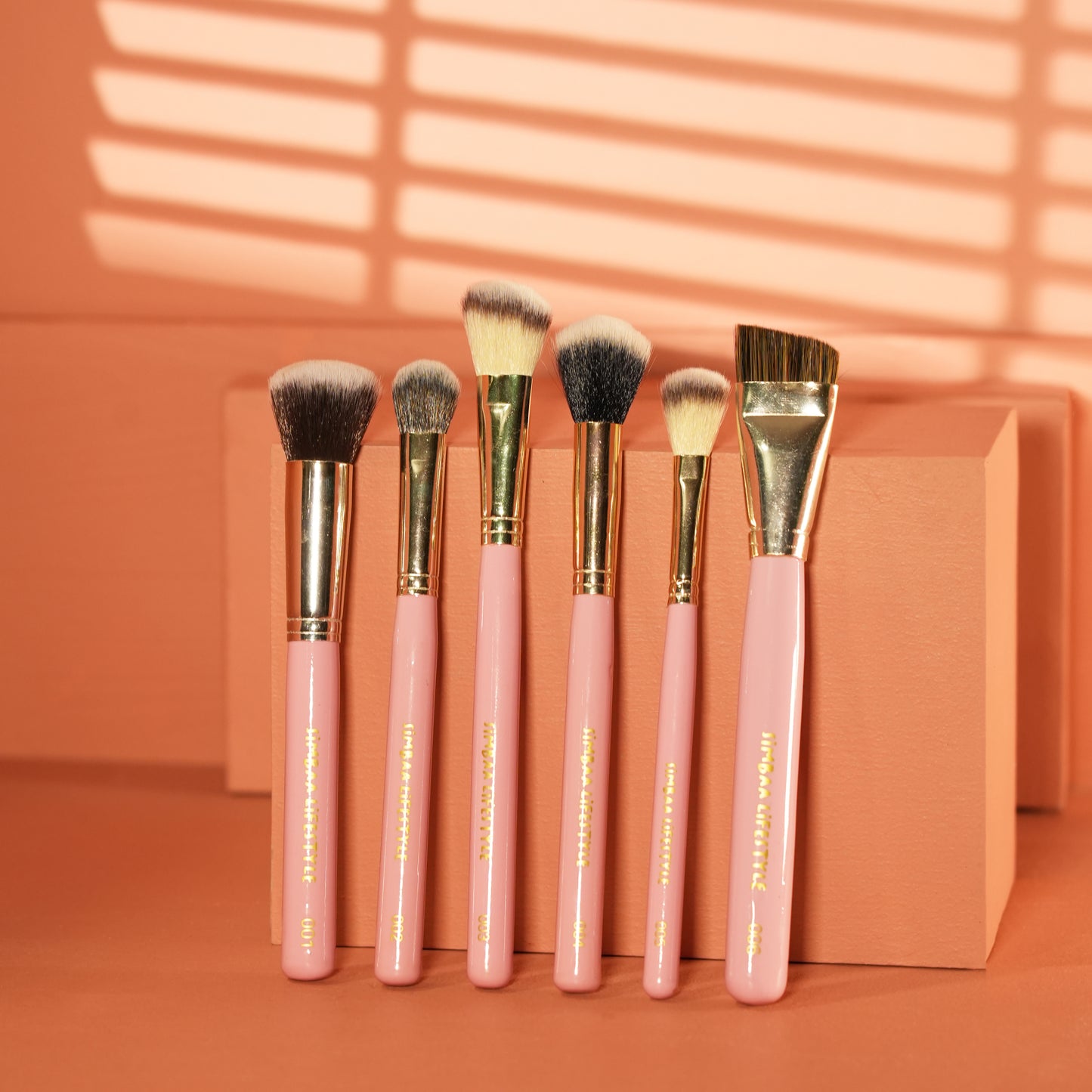 The Glam It Up Set- 15 Brush Set